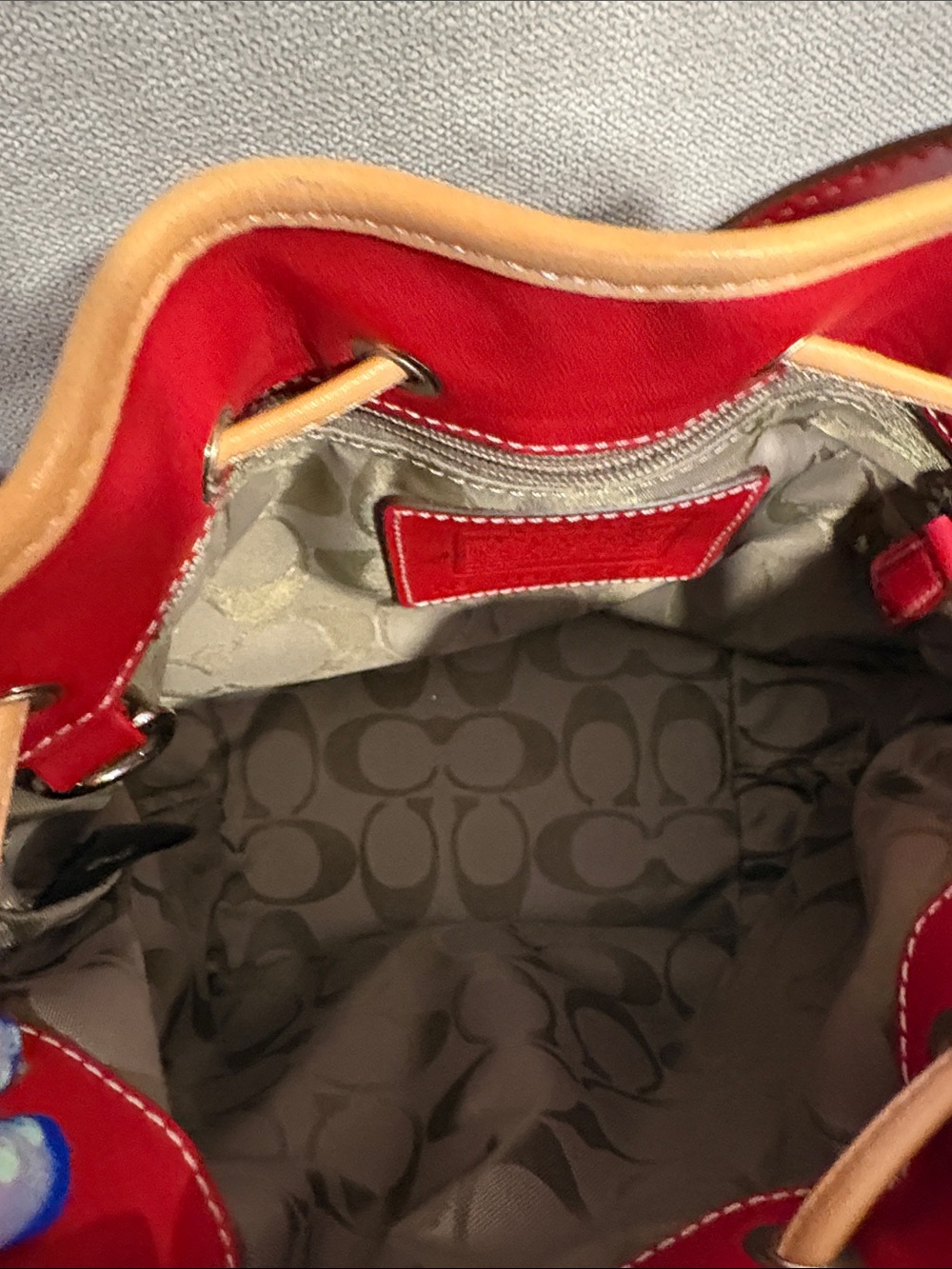 Coach plaid bucket bag with wristlet - Picture 3 of 8